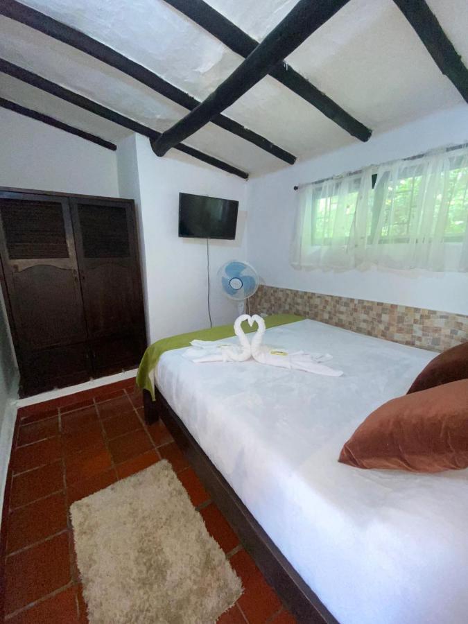 Hotel Campestre La Loma Curití エクステリア 写真