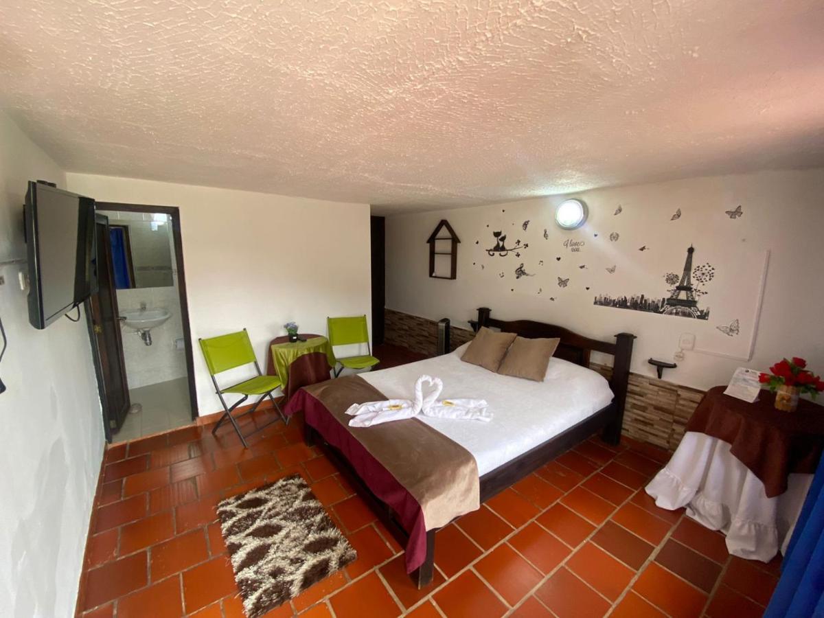 Hotel Campestre La Loma Curití エクステリア 写真