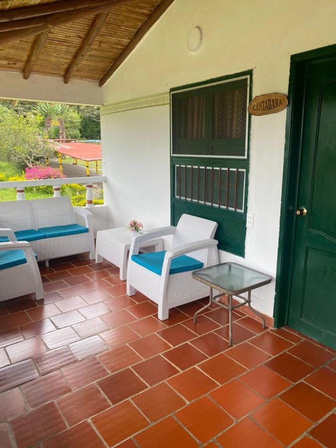 Hotel Campestre La Loma Curití エクステリア 写真