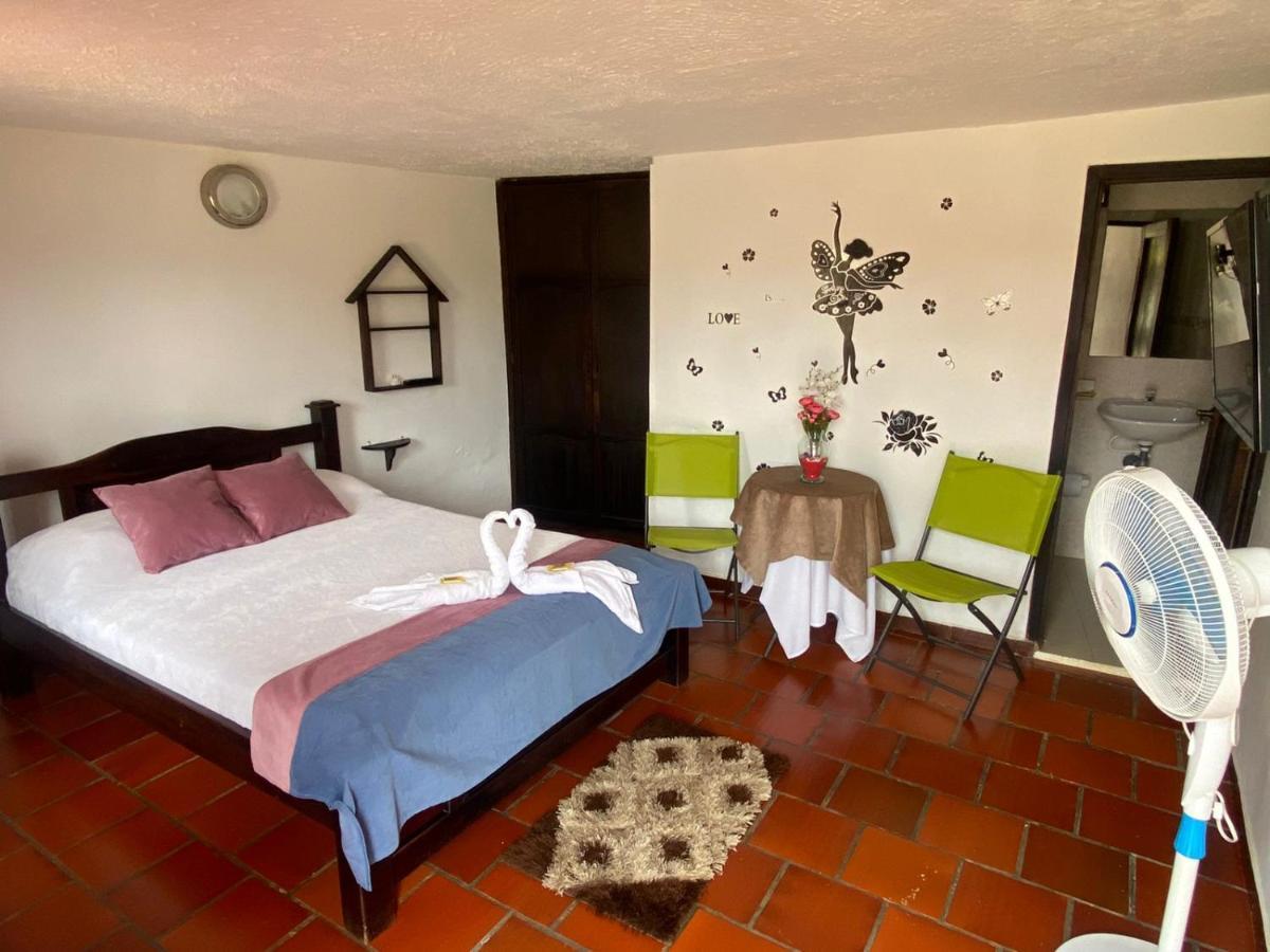 Hotel Campestre La Loma Curití エクステリア 写真