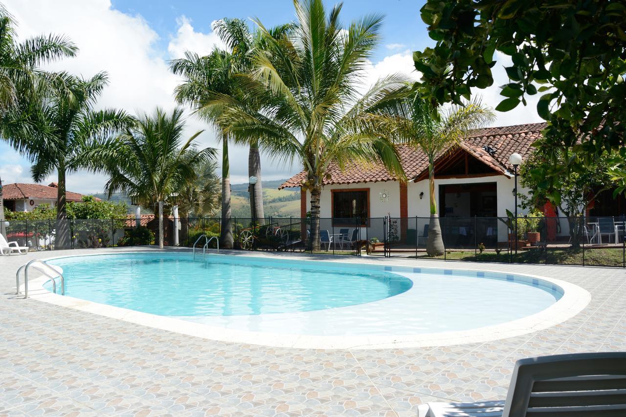 Hotel Campestre La Loma Curití エクステリア 写真