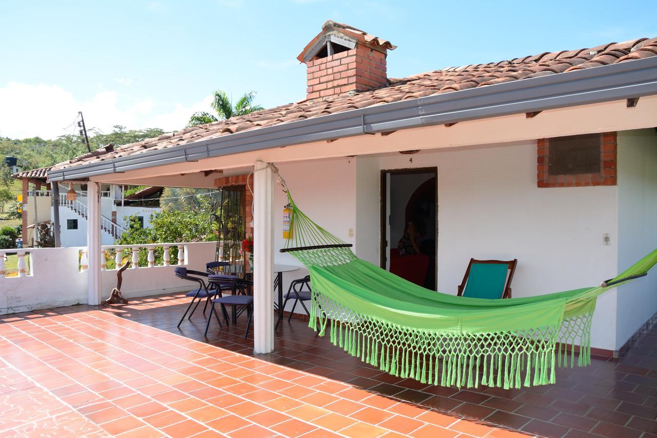 Hotel Campestre La Loma Curití エクステリア 写真